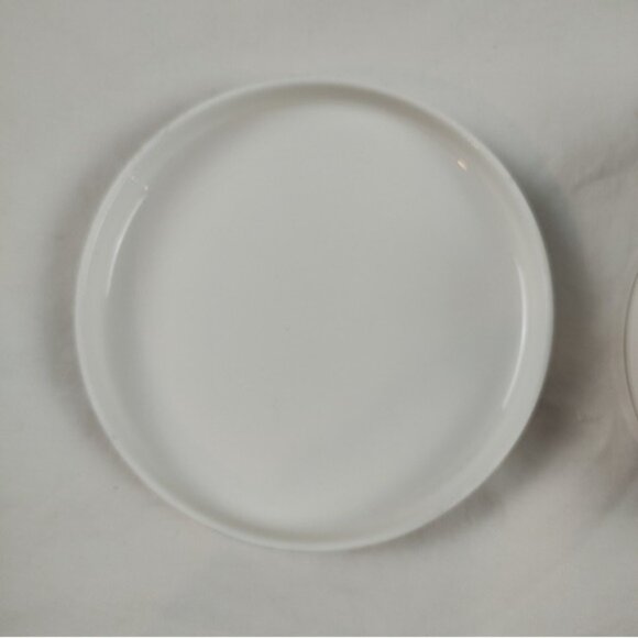 Wedgwood Venice Bone China Round Trinket Box - Picture 5 of 8